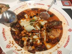 -禄鼎记·多口味酸菜鱼(凯德广场店)