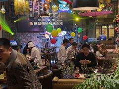 大堂-胡桃里乐队酒馆(鎏嘉码头店)