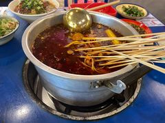 -马路边边麻辣烫联盟路店