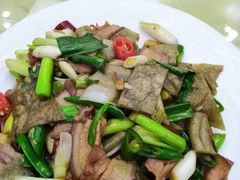 -老菜馆(滨江大道东段店)