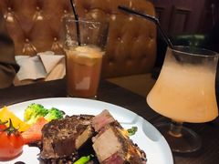 -The Cheebat 锌吧·Bistro(体育西店)