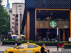 -星巴克臻选(南京艾尚天地店)