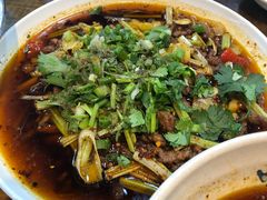 -杨三娘跷脚牛肉(羊子山西路店)
