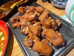 -先启半步颠小酒馆(常熟万达广场店)