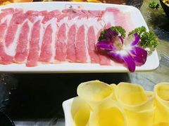 -老房老舍重庆火锅(假日城市店)