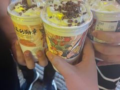 -茶颜悦色(岳麓山顶店)
