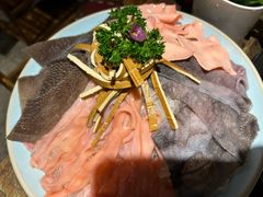 -旧街市鲜货老火锅(大光路店)