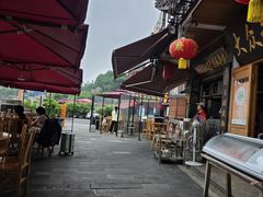 -大众跷脚牛肉馆·非遗传承单位(峨眉山店)