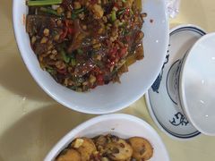 -笨罗卜浏阳菜馆(太平街店)