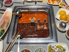 -海底捞火锅(珠影星光城夜宵主题店)