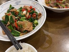 -湘缘道客•湘缘饭店·25年湘菜馆(古墩路店)
