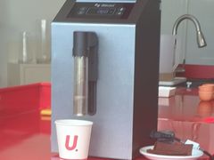 -UNI UNI(环亚凯瑟琳店)