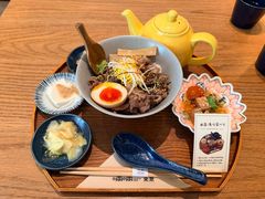 -啢啢茶寮(芳华横街店)