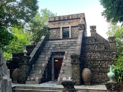 -海口观澜湖火山温泉谷