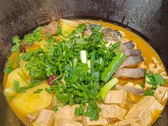 -老刘生态大鱼坊铁锅炖鱼(赛马场店)