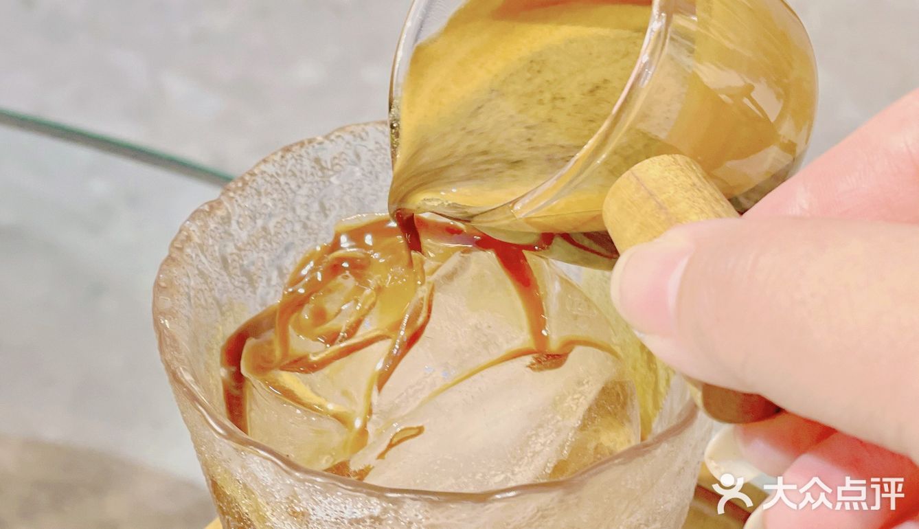 廣州 | 擁有200年樹齡樟樹，隱藏在市橋の咖啡民宿‼️