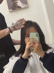 -V8潮牌·接发烫染连锁