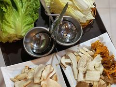 -蘑统田下·野生菌火锅