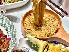 -嗨辣小聚·盘锦河蟹·海鲜烧烤龙虾(盘锦十年好店)