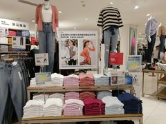 -优衣库(青岛伟东乐客城店)