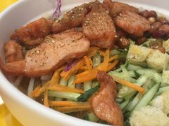 嗨嫩里脊擀面皮-嗨皮儿·现蒸面皮(抄纸巷店)
