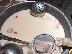 -煲宫猪肚鸡(昆山金鹰国际购物中心店)