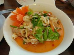 -Dang restaurant (patong phuket)