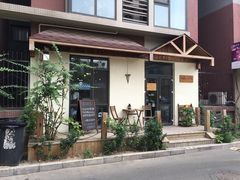 -Cafe Villa
