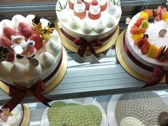 -花花卷卷·鲜食蛋糕(静安久光百货店)