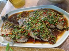 凉拌鲫鱼-张鲫鱼家常菜