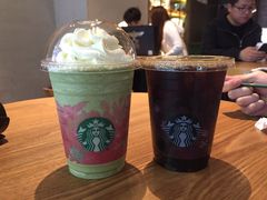 -星巴克臻选(周浦万达店)