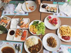 -彩虹云霄酒店76&78层国际自助餐