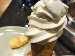 北海道牛奶冰激凌-盛江山自助料理(太原街万达店)