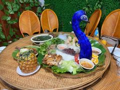 -沐毫傣泐云南菜孔雀宴•手抓饭傣味烧烤(曼听公园店)