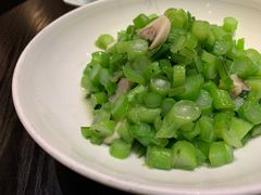 手捏菜炒蘑菇-柒园·三十年创意杭帮菜(龙湖滨江天街店)