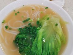 手撕鸡汤濑粉-明园茶餐厅(沙头角店)