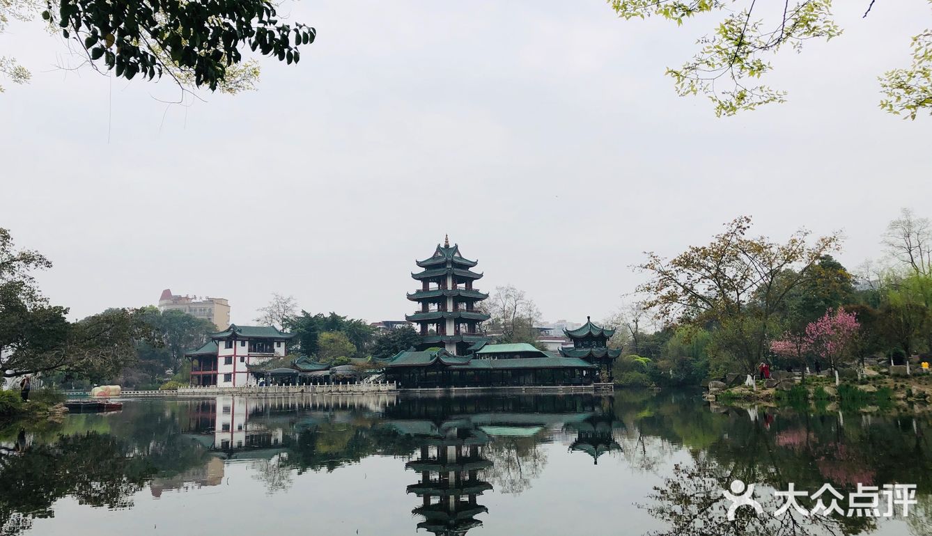 桂湖(桂湖温泉)