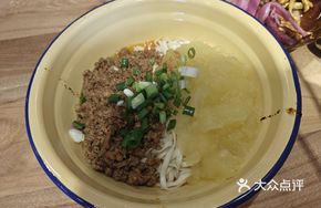 Mashed Potato Mixed Sauce Dry Noodles