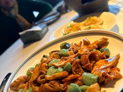 -八府香鸭·啫啫煲(华山路店)