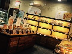 -皇冠幸福里动物奶油生日蛋糕(工业三路店)