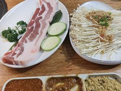 -乌拉烤肉(如皋首店)