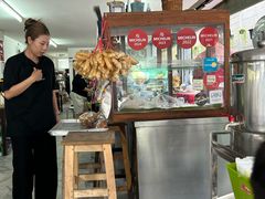 -Khao Soi Mae Manee