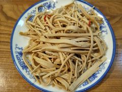 泉水豆腐丝-草包包子铺(宽厚里店)
