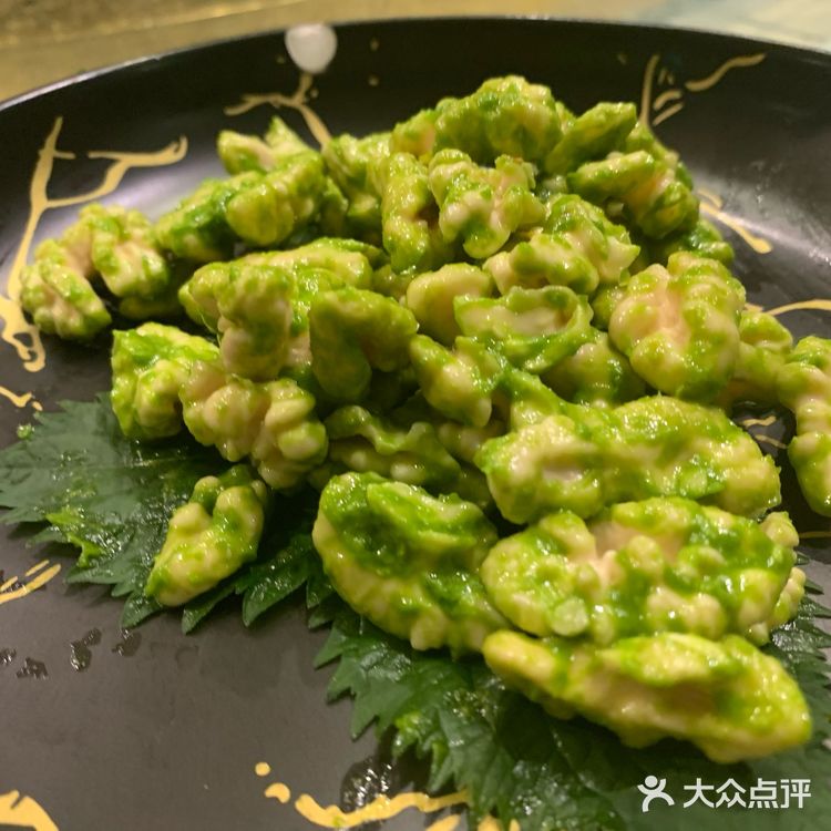 结果大家都赞不绝口带牛油果类的也都很好吃