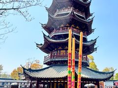 -龙华寺
