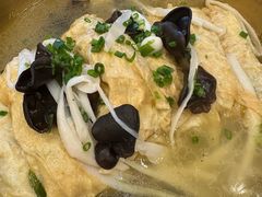 -侬佳蒸菜馆(听潮店)