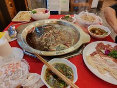 -山城年华老火锅(玉林店)