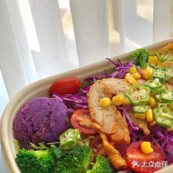 易食沙拉(云投店)