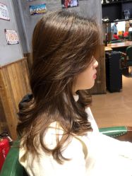 -PE SALON