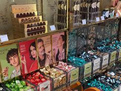 -VENCHI 闻绮(北京国贸商城店)